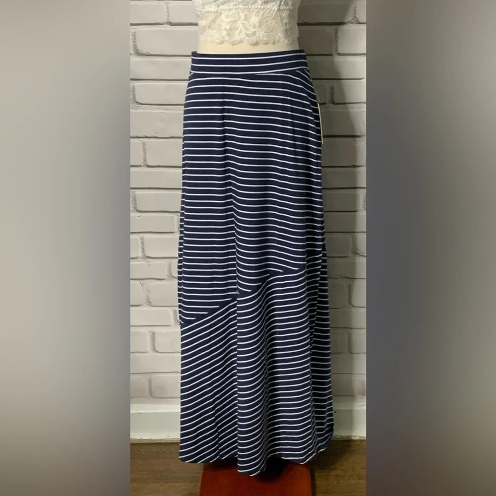 Sonoma White & Navy Striped Maxi Skirt MEDIUM NWT - Picture 2 of 9